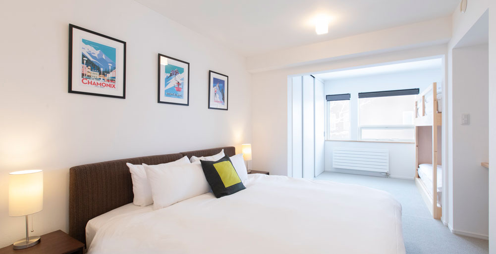 Ajisai Chalet - Spacious bedroom